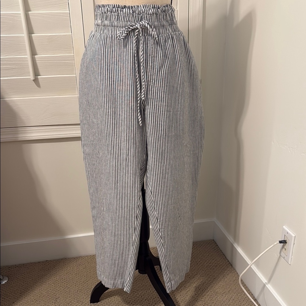 A New Day Black and White Ticking Striped Crop Pants